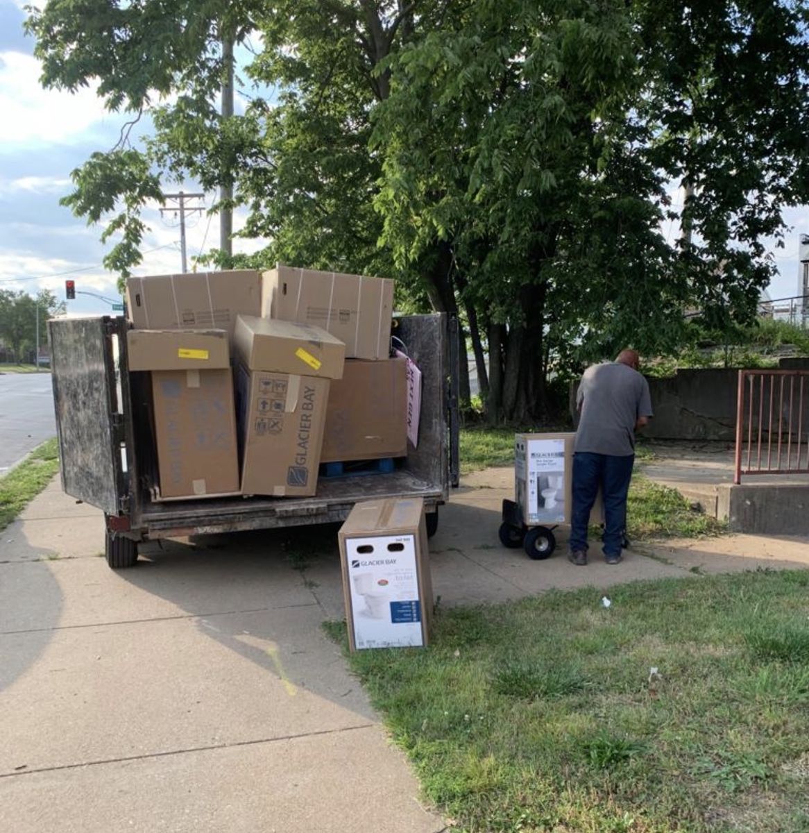 314Gone trailer loaded with boxes and debris